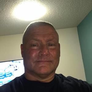 Meet your Posher, Victor